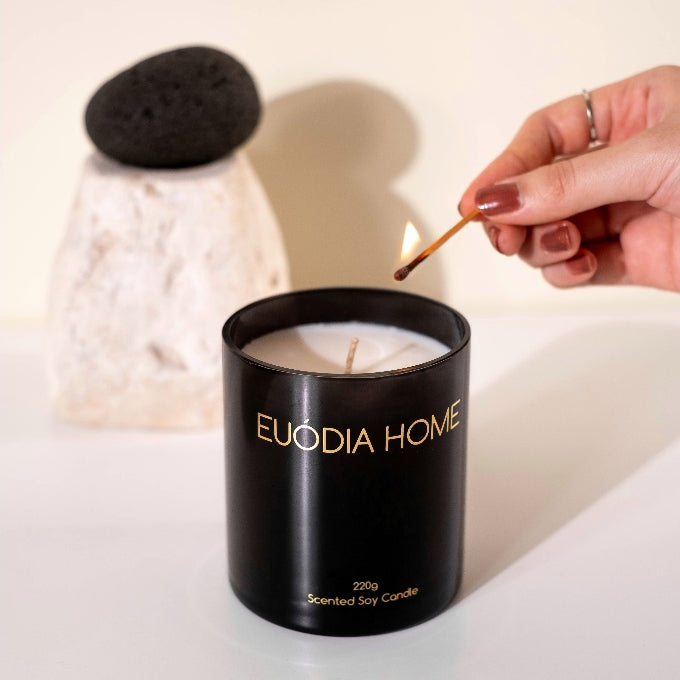 Granithe Soy Scented Candle