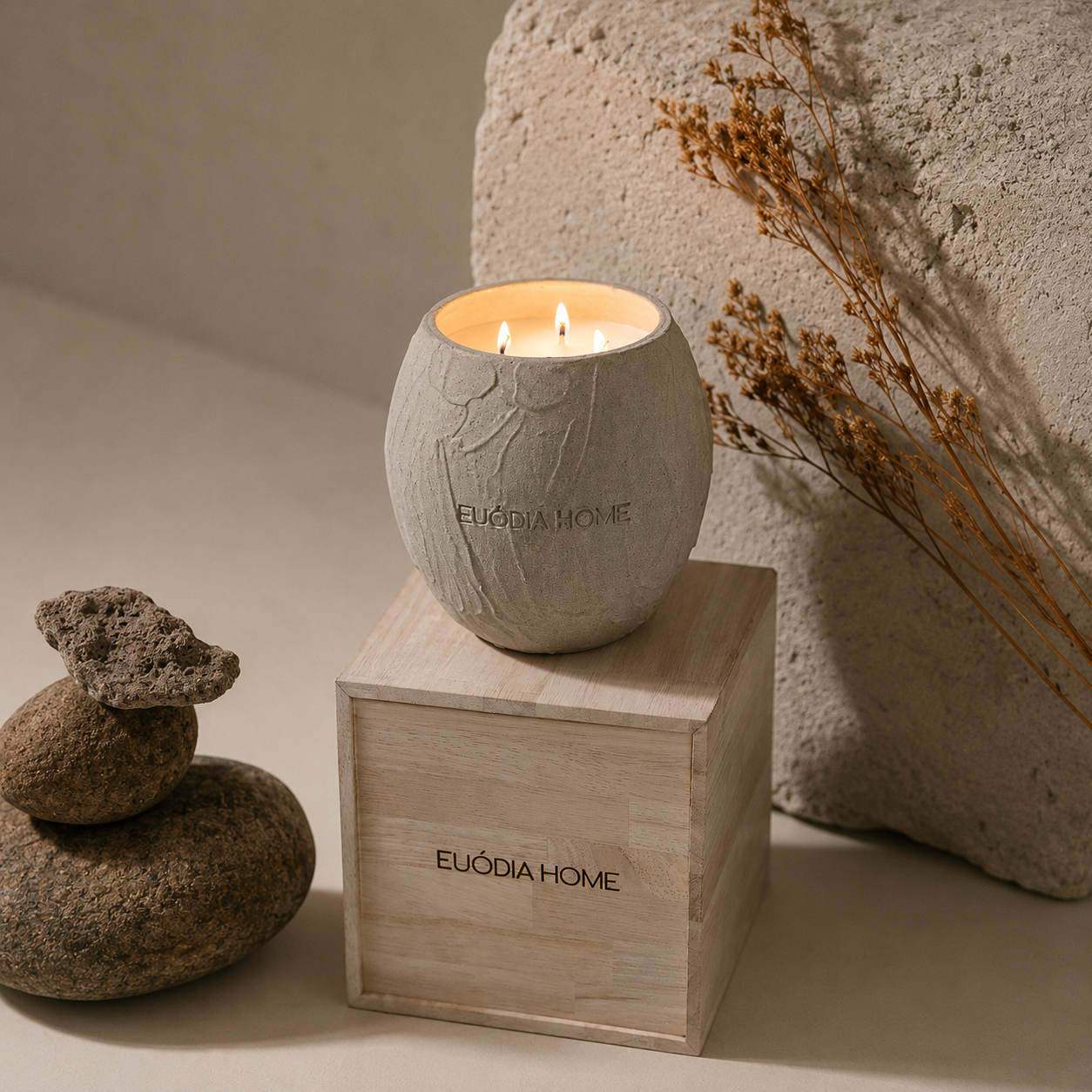 Euodia Home Soy Scented Candle 1500g | Ceramic Vessel Candle