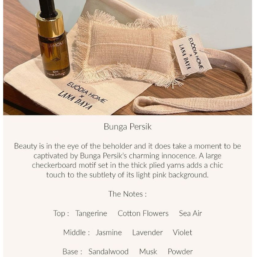 Bunga Persik Car Fragrance Diffuser